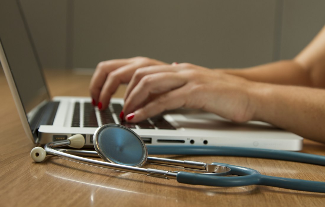 An explanation you can take to your doctor, optician or pharmacist